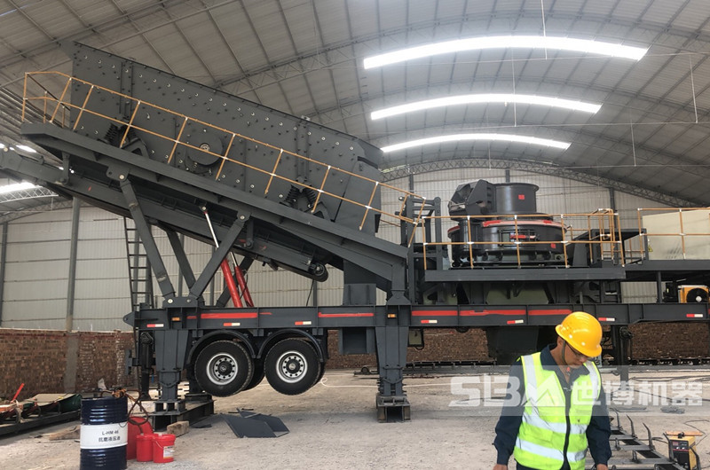 河南世博廠家生產(chǎn)的移動制砂機