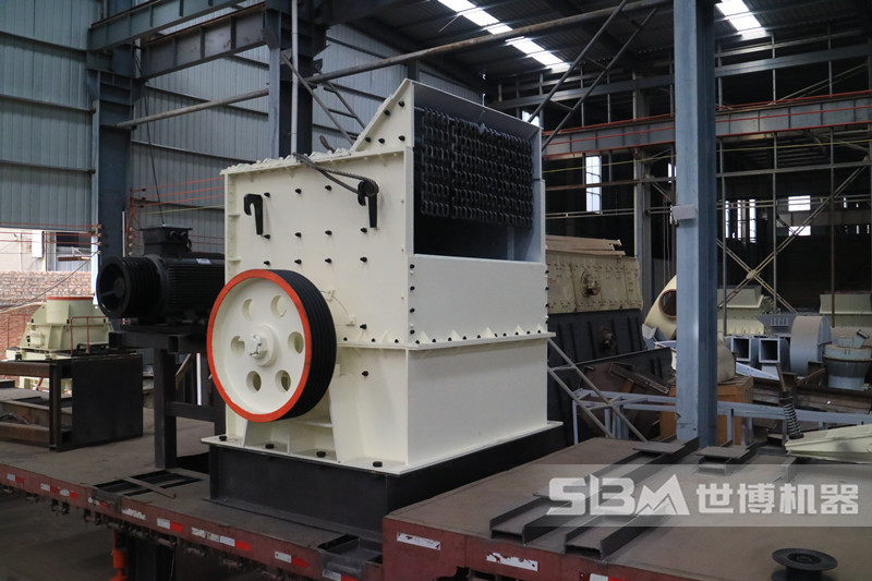 箱式破碎機(jī)，箱式碎石機(jī)