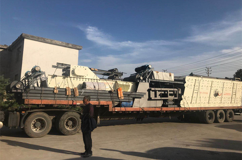 石料給料機(jī)、振動篩設(shè)備發(fā)貨