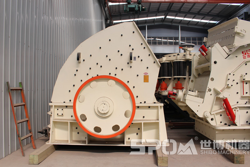 廢舊水泥塊破碎機，重錘式破碎機