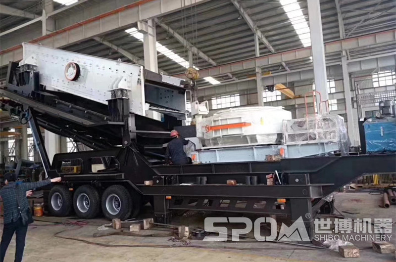 移動制砂機生產(chǎn)車間，組裝半成品