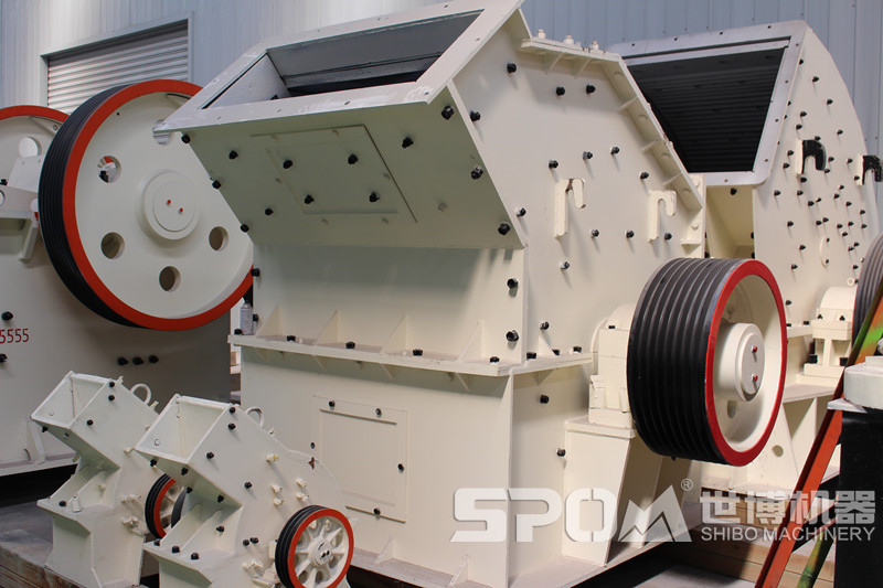 碎石加工三段破碎設(shè)備細(xì)碎機(jī)