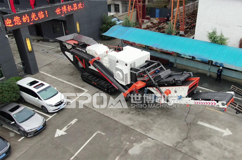 世博機(jī)器廠(chǎng)家顎式移動(dòng)破碎機(jī)